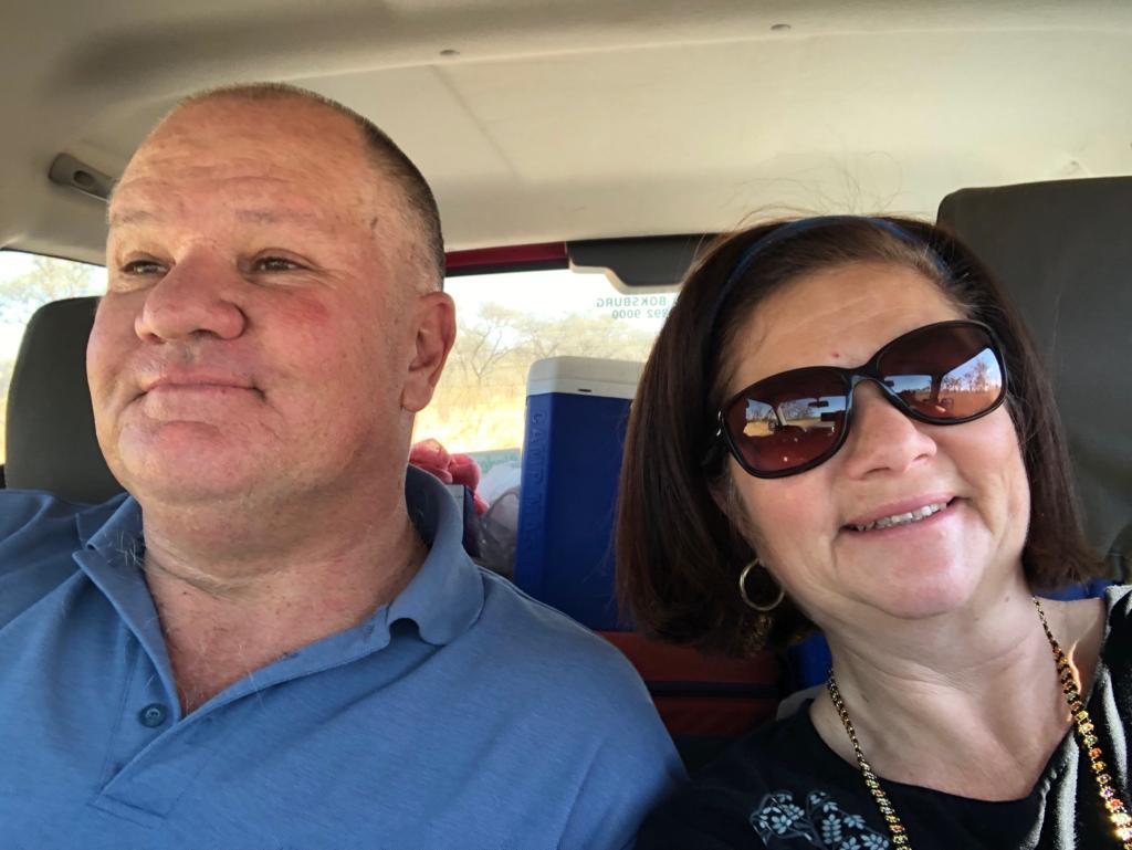 Wessel en Ronel Roodt — BLine Plaaswinkel